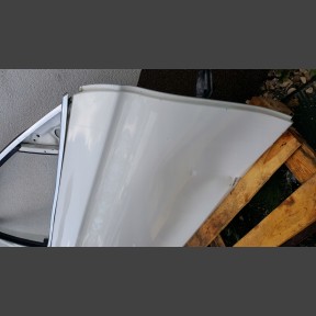 Drzwi PRAWE przód uszkodzone BMW F10 A300