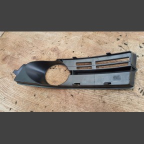 KRATKA ZDERZAKA PRAWA VW TOURAN 07-12 1T0853666A