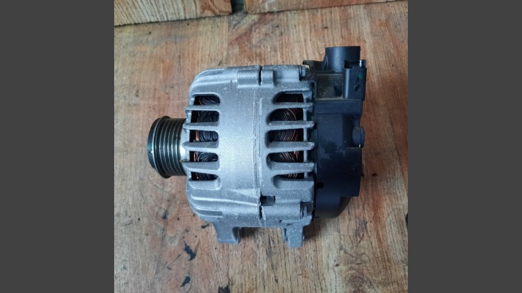 CITROEN C3 III 1.2 ALTERNATOR 9826574080